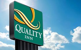 Quality Inn Newton Iowa